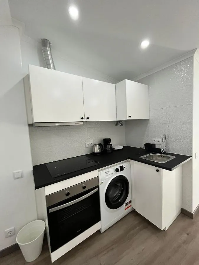 Big Apartment In Bairro Alto