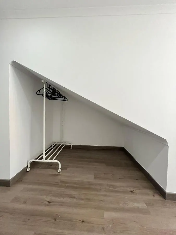 Big Apartment In Bairro Alto